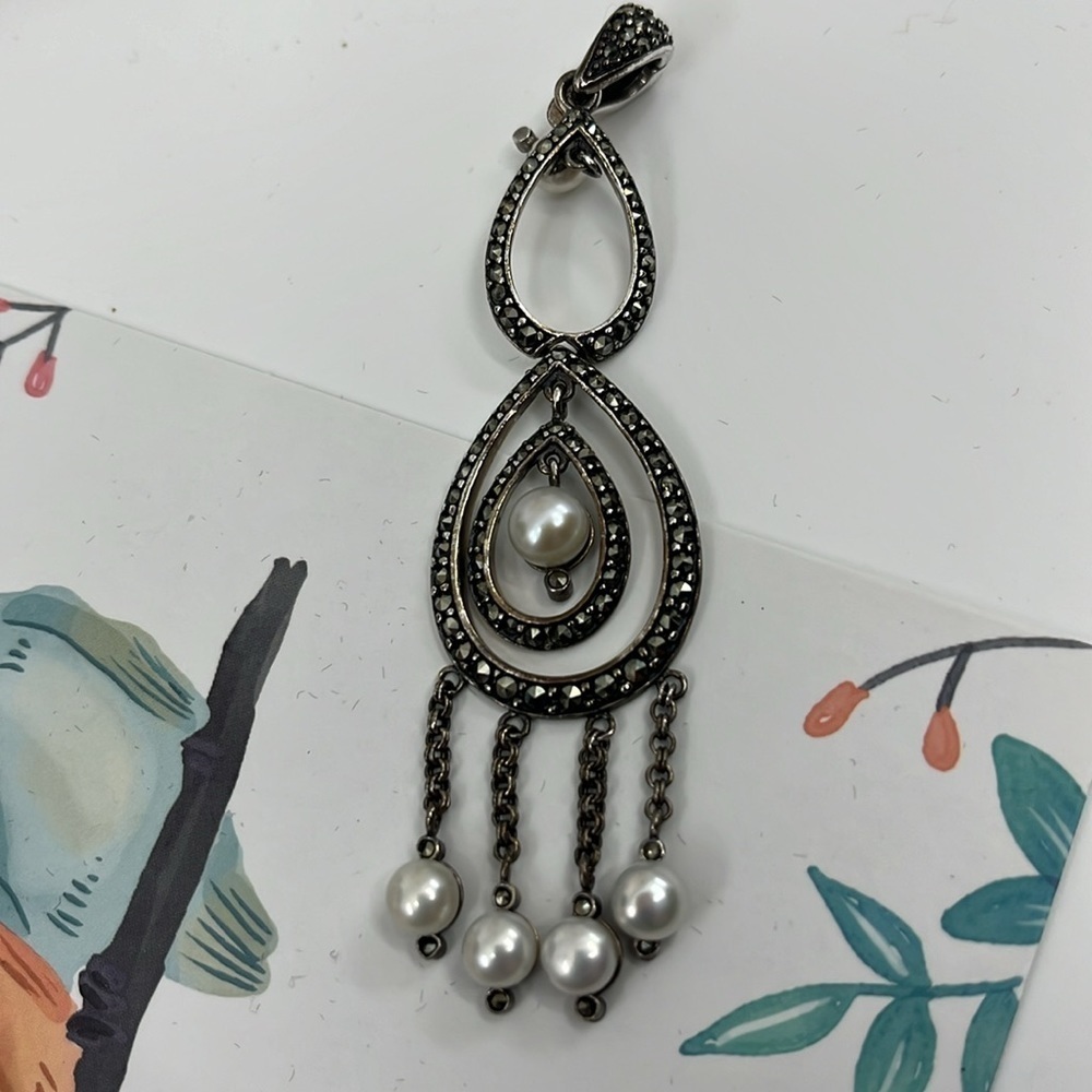 Vintage Suspicion Marcasite & Pearl Pendant 🌟 Sterling Elegance - Picture 6 of 14